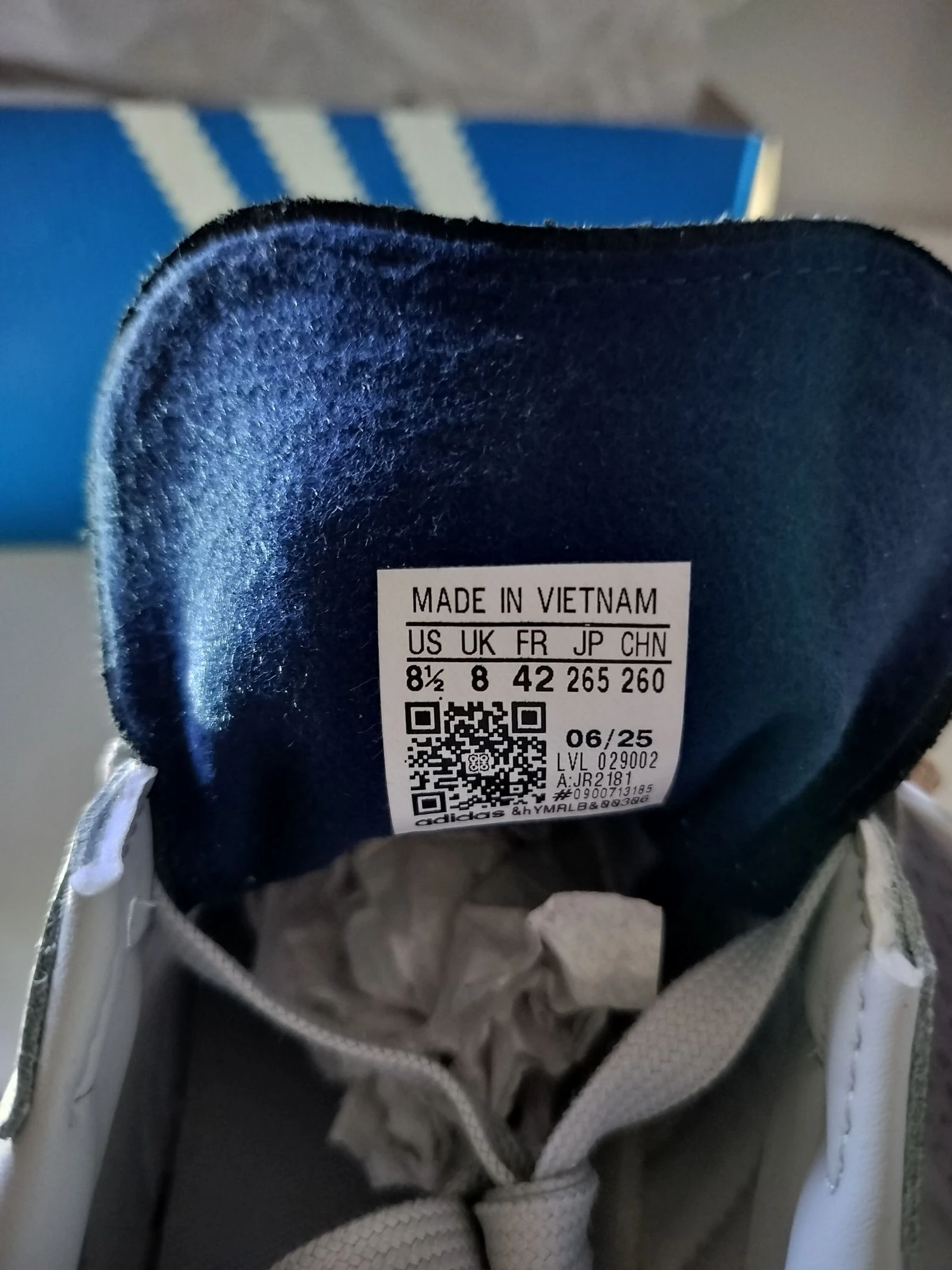 Adidas Samba New 42 Sneakers Original Unisexe Femmes Hommes Tendance Tenue Vintage Premium Rétro Y2K – photo 6